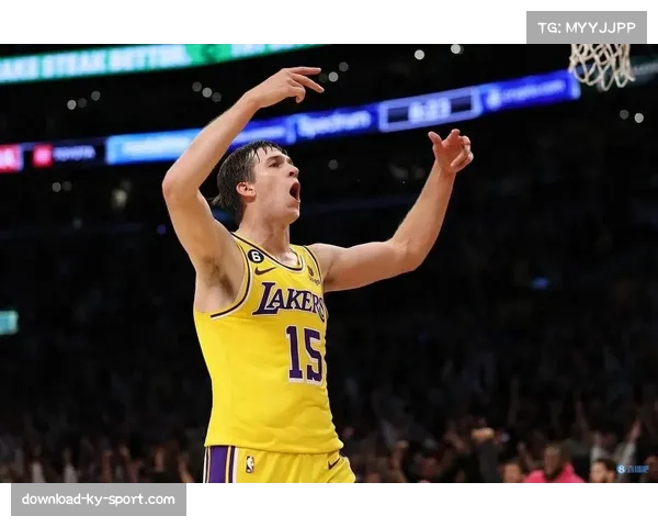 从童年愿望到职业成就，里夫斯追逐NBA之路被视为命运安排