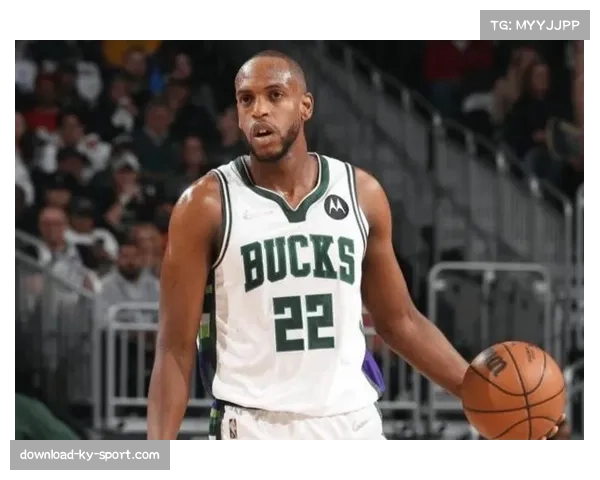 RB莱比锡门将古拉西膝关节受伤,二门人选面临考验 RB莱比锡门将古拉西膝关节受伤,二门人选面临考验